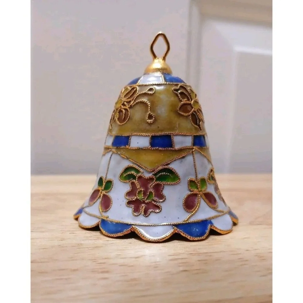 Vintage Cloisonné Bell Christmas Ornament Flowers Yellow Blue White Pink Enamel - Picture 1 of 7